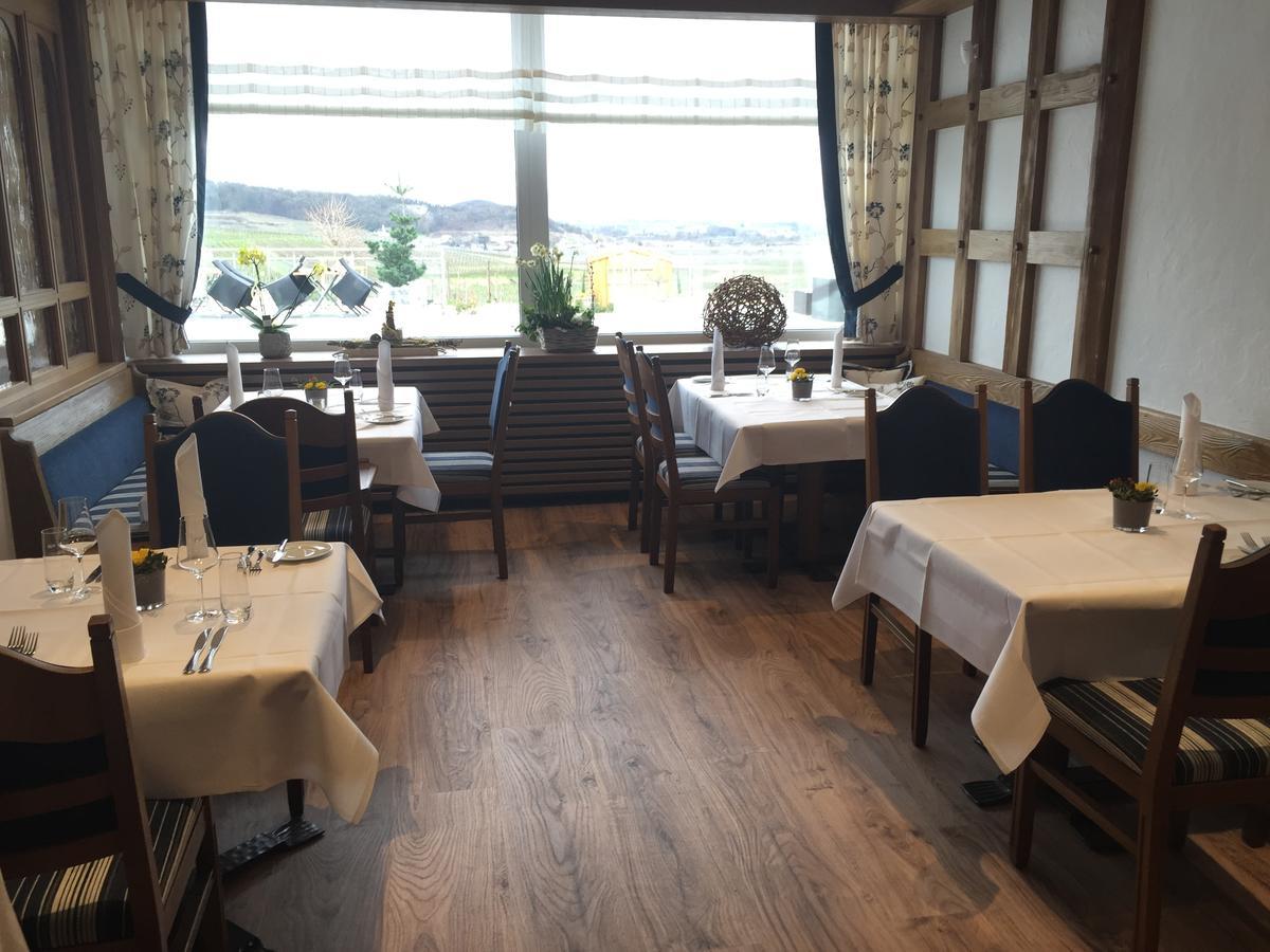 Koepfers Steinbuck Hotel Bischoffingen Eksteriør billede